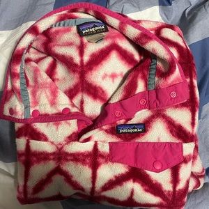 Used Patagonia fleece tie die pullover size XL